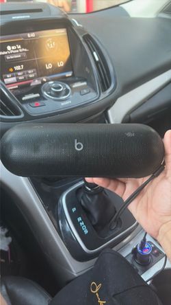 Beats Pill Speaker