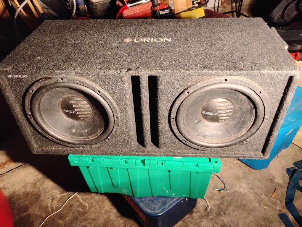 2 10" Orion Subwoofers In Enclosure With 1500 Watt Amp