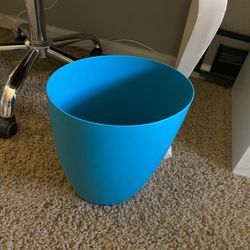 Small Trash Can For Bedroom Or Bath