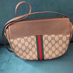 designer bag  In Great Shape 