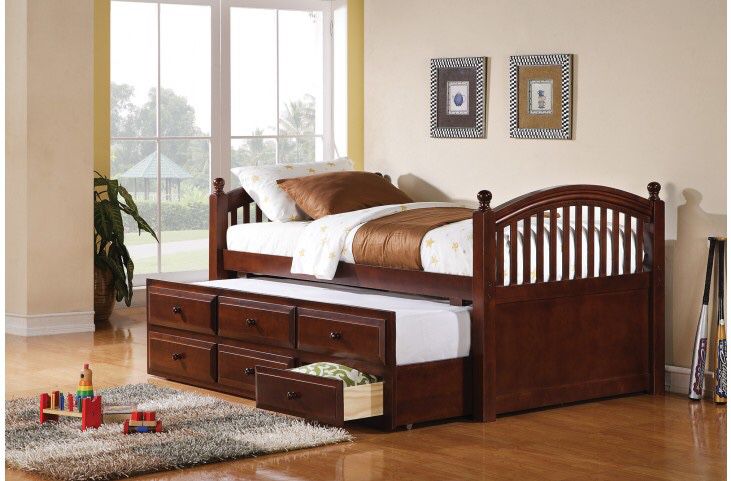 TWIN DAY BED CHESTNUT WITH TRUNDLE STORAGE NEW