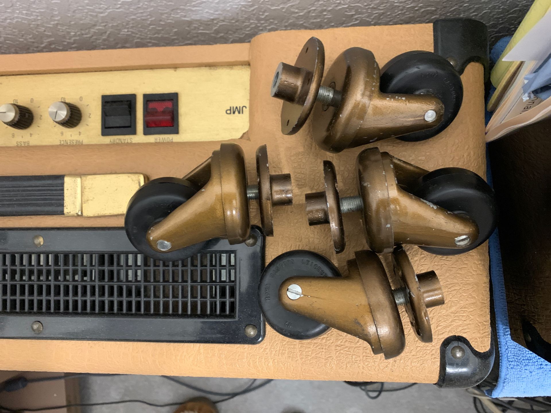 vintage (4) 1970’s gold Marshall Casters 250 for Sale in Glendale, AZ OfferUp