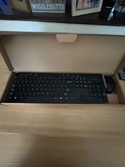 Insignia Keyboard and Mouse Wireless