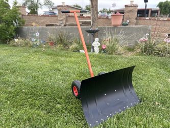 29" Snow Shovel Heavy-Duty Metal Adjustable