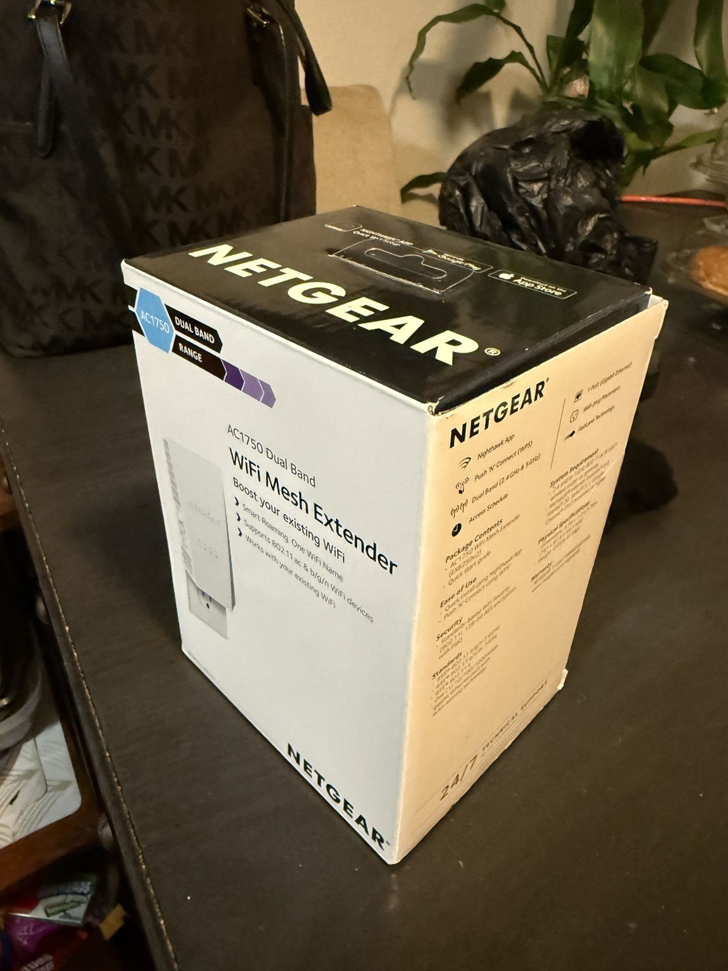 WIFI EXTENDER