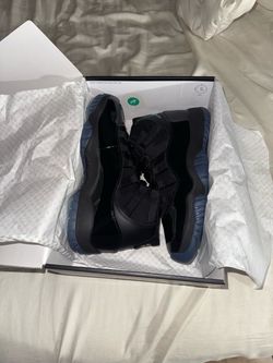 Jordan Gamma 11s size 9 DS never tried on