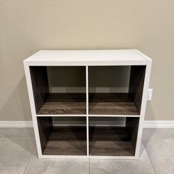 Target 4-cube holder