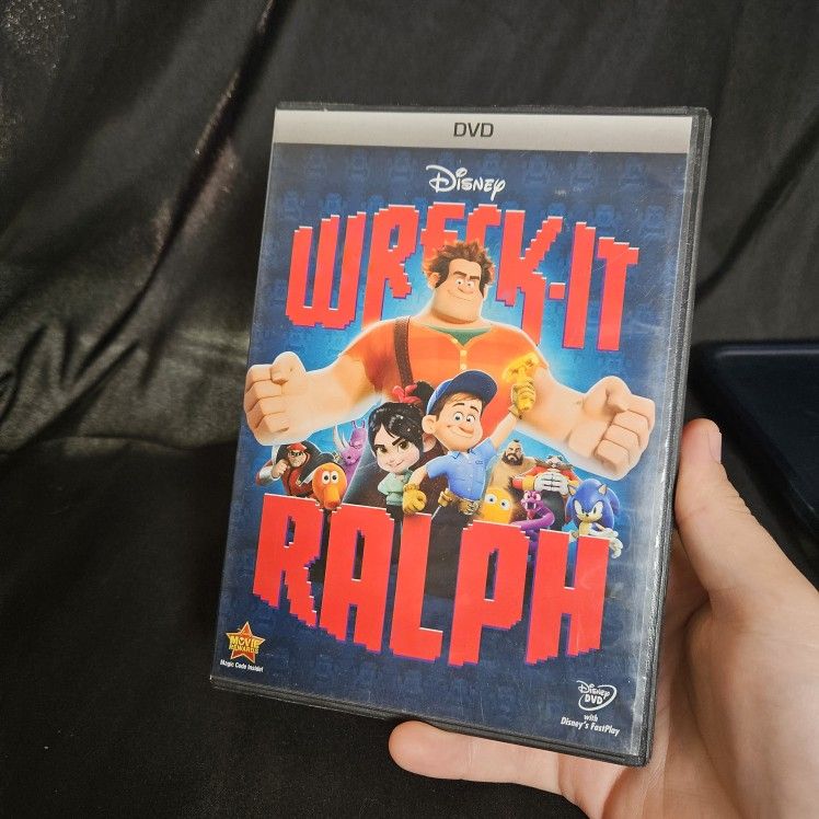 Disney’s Wreck-It Ralph DVD *Scratches