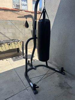 Boxing bag and stand