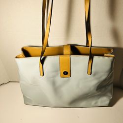 Maxx New York shoulder bag