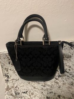 Fake Coach Signature small Handbag