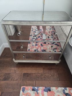 Ethan Allen 3 Drawer Dressers