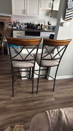 BAR STOOLS