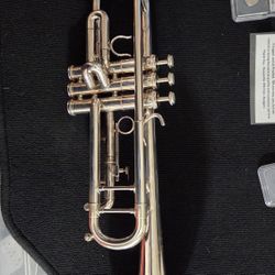 Getzen 700 Eterna II Silver