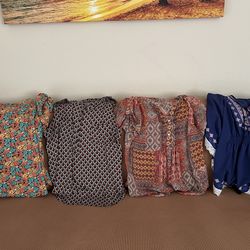 4      xL blouses 👚 for $5. For all them