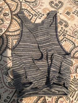 Cute stretchy half top
