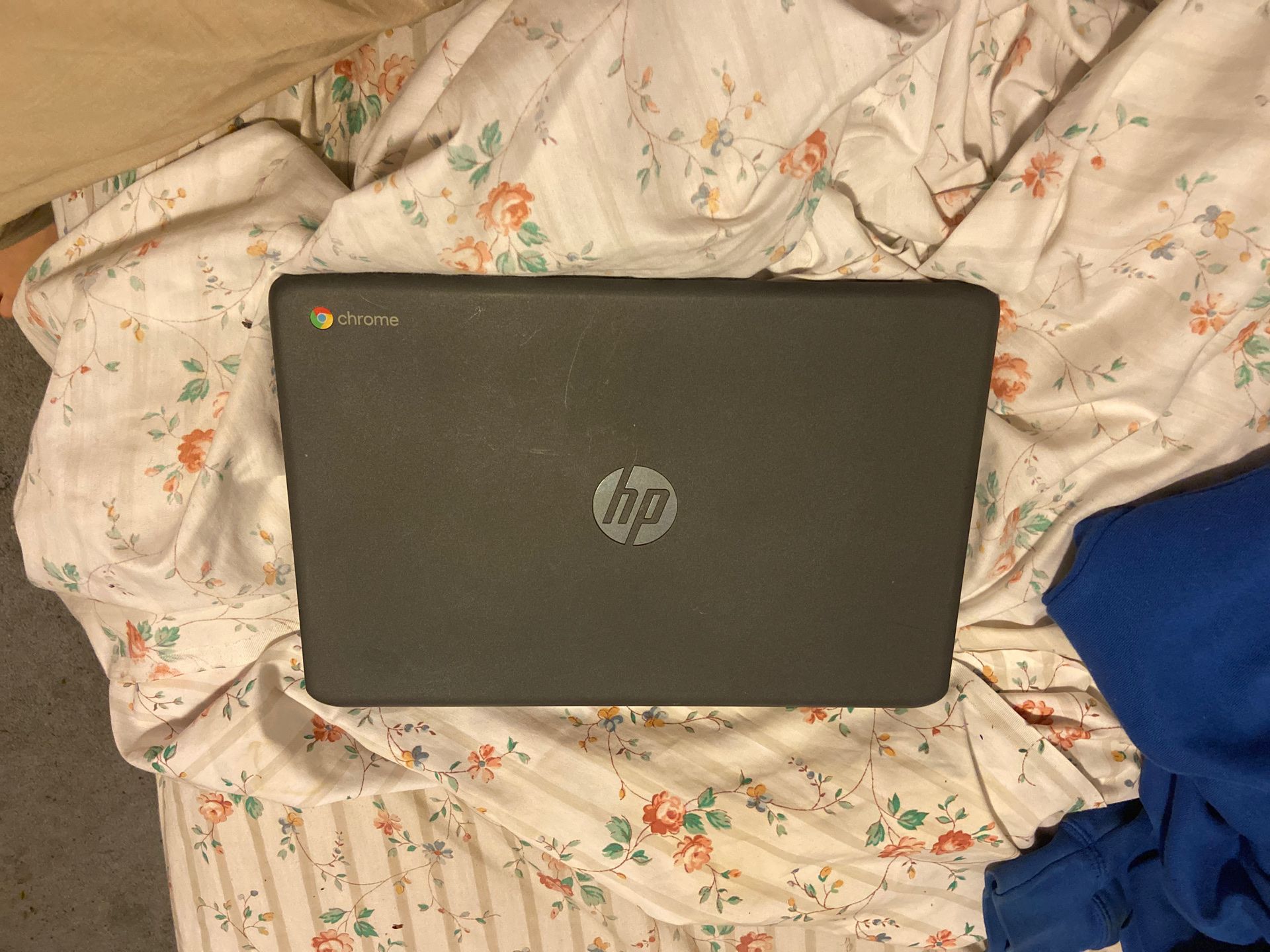 HP chrome book laptop