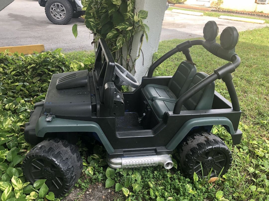 Power Wheels Jeep Wrangler Willys Ride-On Battery Powered Vehicle