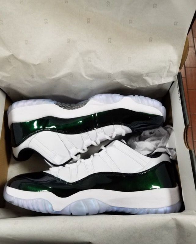 Jordan 11 easter emerald green size 9