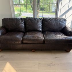 4 Pc Leather Sofa Set (Ashley Furniture)