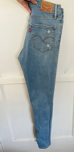 Levi’s 28 High Rise Super Skinny 