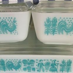 Pyrex Vintage Glass Bowl Set 4pc