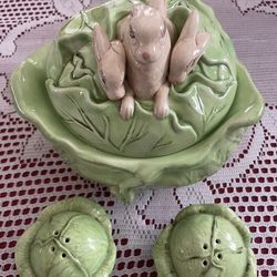 Antique BUNNY DISH SET, HOLLAND MOLD, GREAT FOR EASTER