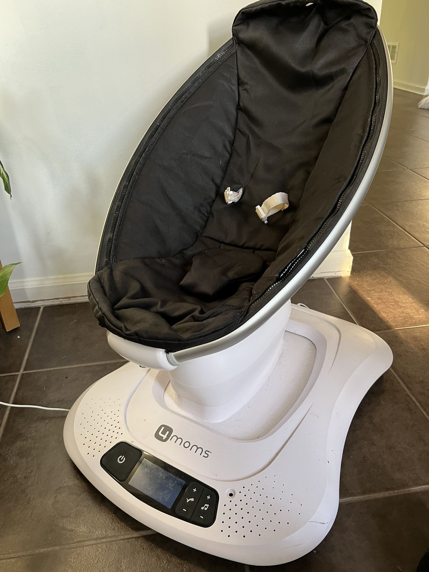 4Moms momaroo swing 