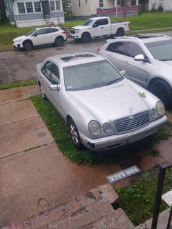 For sale 900 bucks