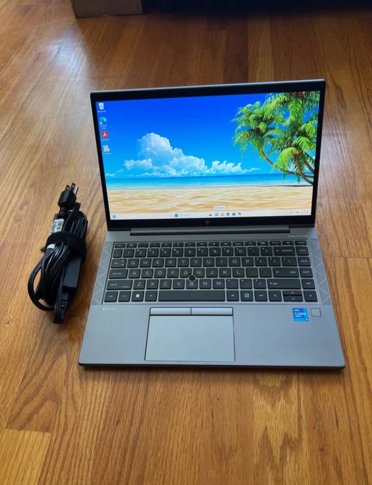 14 inches HP ZBook Firefly G10 Laptop Win11 Pro i5 1345U 10-Cores @1.6Ghz RAM 16Gb SSD 512Gb Microsoft Office - Product 2023 Warranty 12/2026