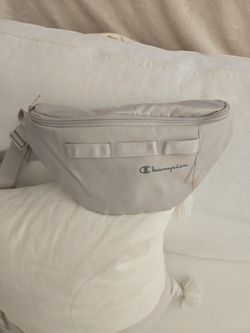 Champion fanny pack