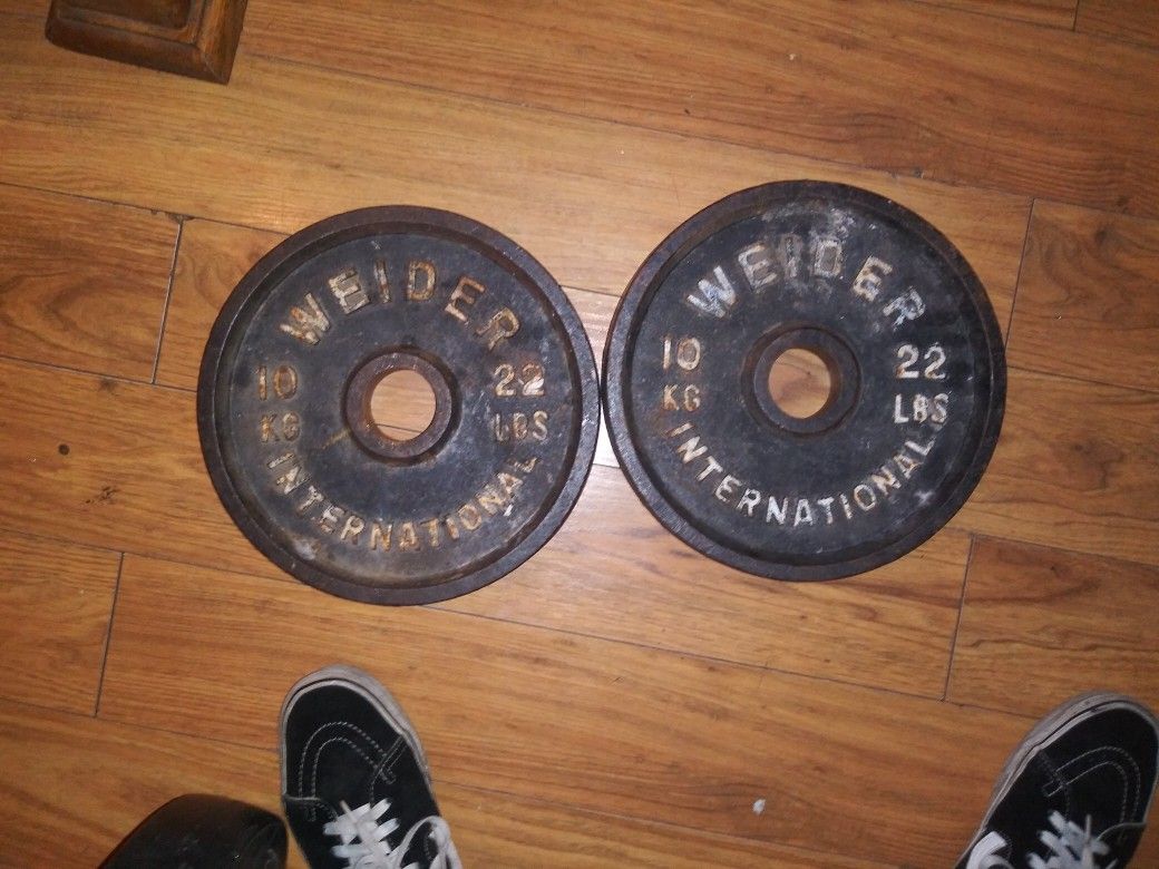 2 Olympic Weight Plates