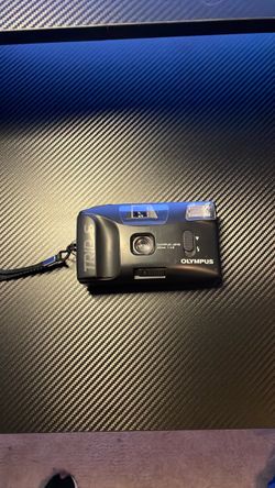 Olympus Trip S Camera 35mm Point & Shoot W/built-in Flash Black