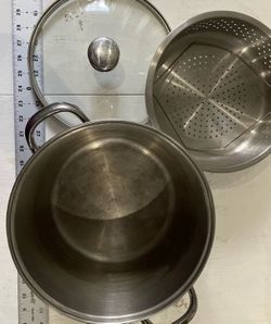 6 Qt Stainless Steel Stock Pot with Steamer/Strainer Insert and Glass Lid