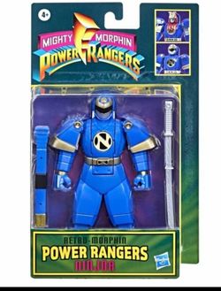 Hasbro Mighty Morphin Power Rangers Ninjor Retro-Morphin Flip Head Action Figure