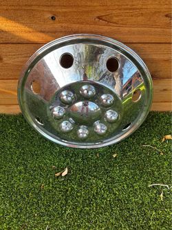 Chrome semi-truck (or trailer) front axle cover / hub cover $15