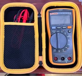 Fluke 117 Multimeter