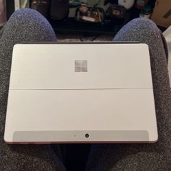 Surface Pro Go