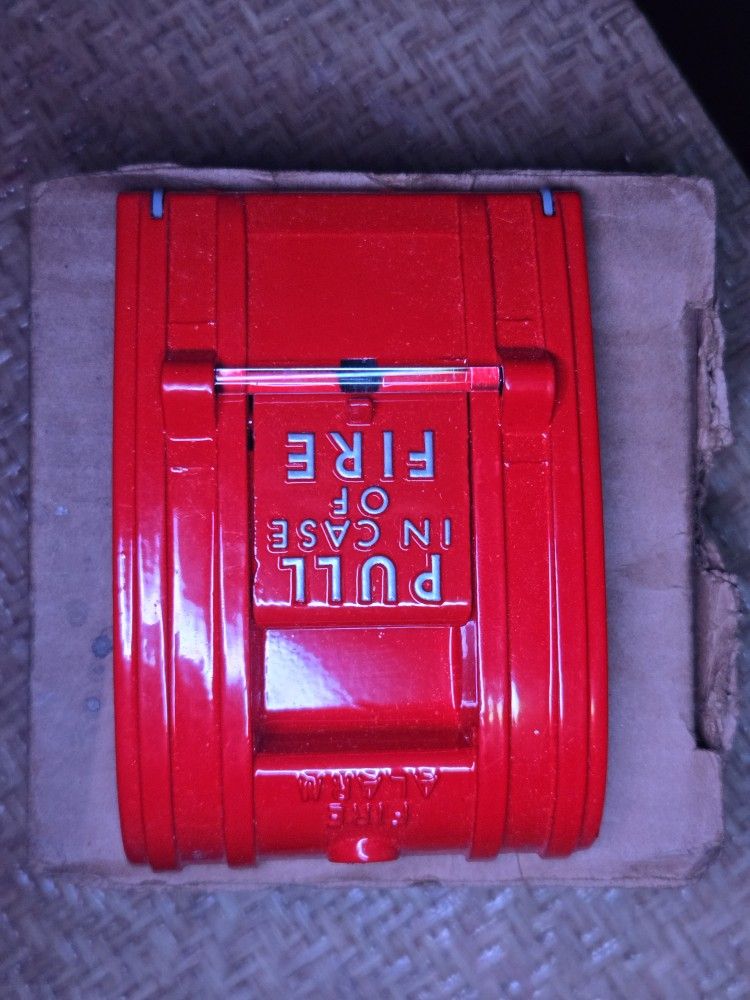 New AIP Alarm Industry Products Fire Pull Station AI270-SPO