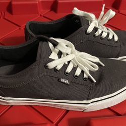 Vans Shoes - Chukka Low - Obsidian/Black $35 OBO