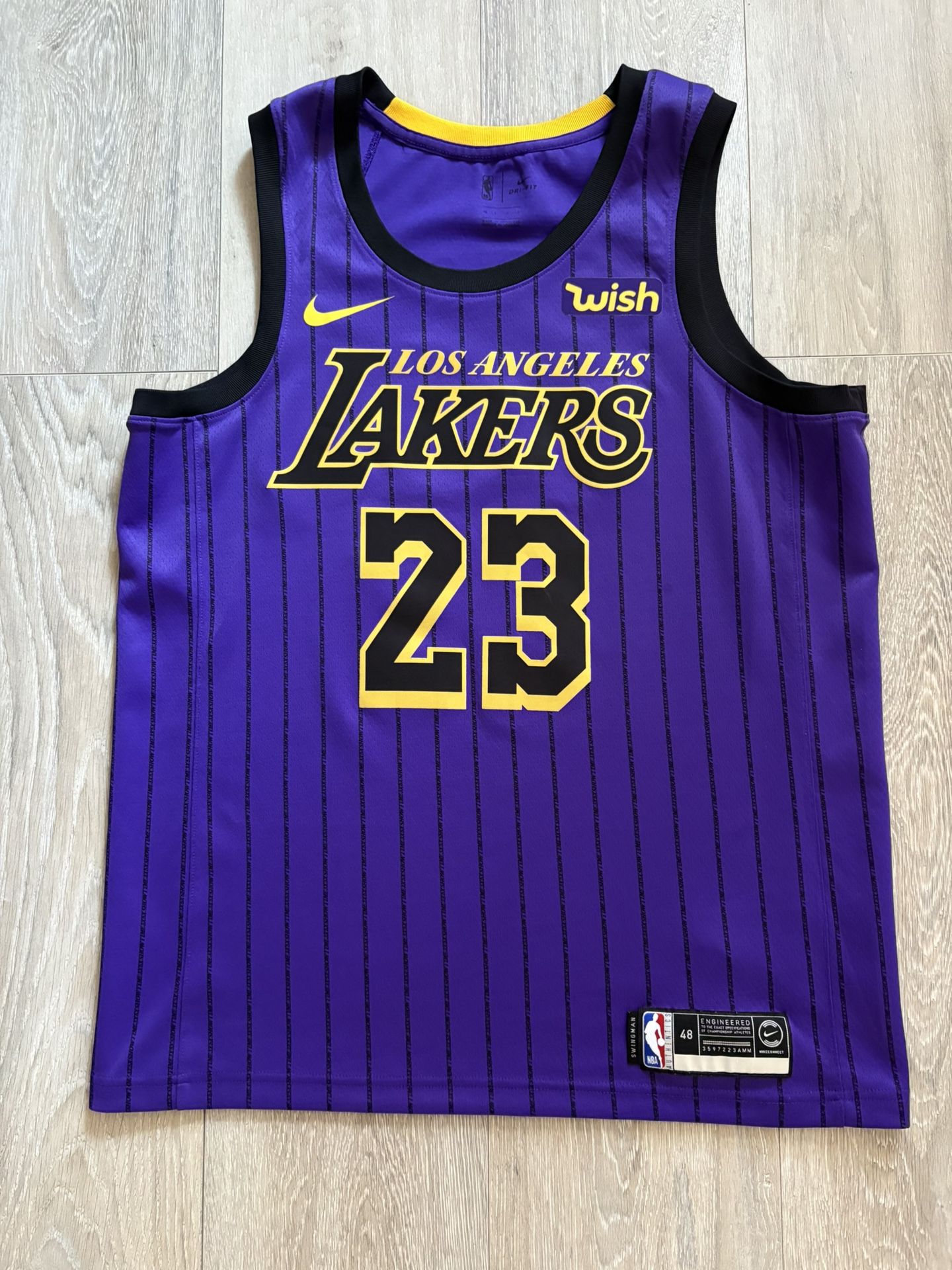 Nike LeBron Jersey Size Large