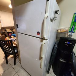 Refrigerator Hotpoint Brand