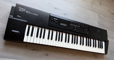 Roland XP-10 synthesizer. Please read