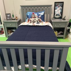 Pottery Barn Bed And Dresser