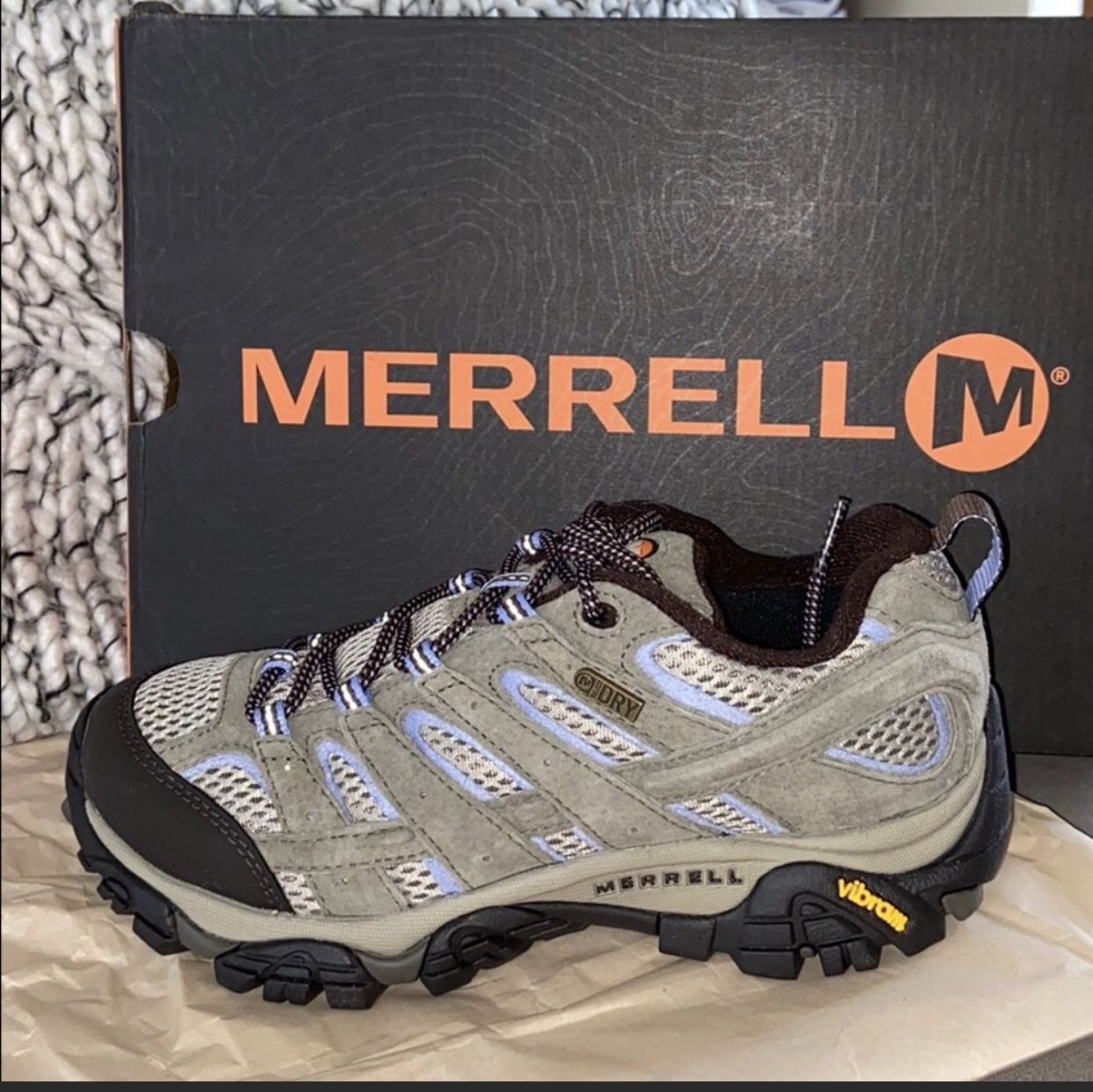 Merrell hiking shoes 6