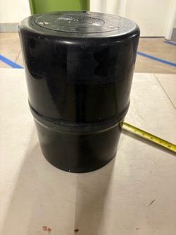 Bear container “Backpackers Cache”