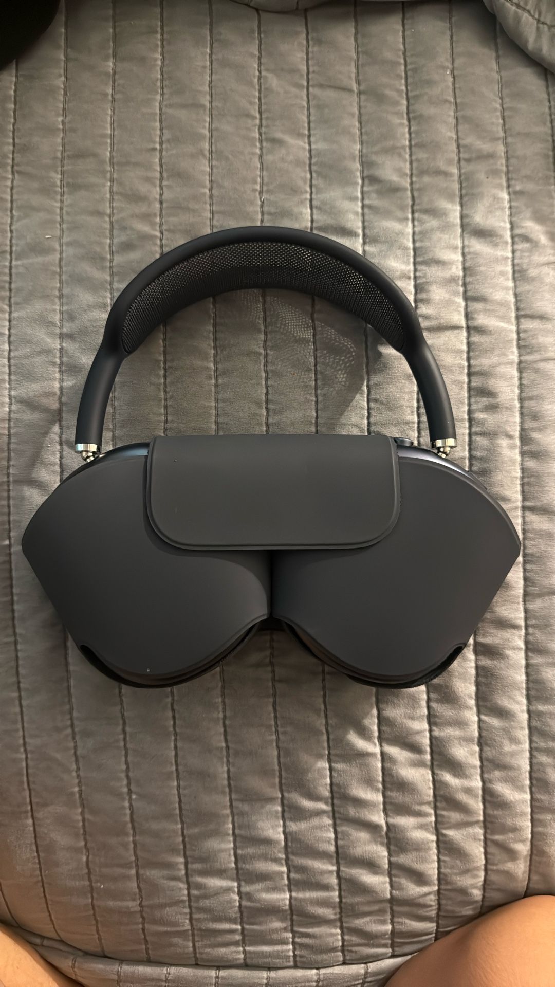 Apple AirPods Max Midnight