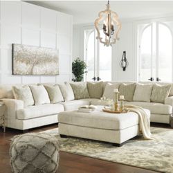 Ashley Rawcliffe 3-Piece Sectional with Ottoman 