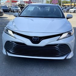 2020 Toyota Camry Hybrid