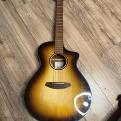Acoustic Guitar-Breedlove Discovery S Concert CE European Spruce-African Mahogany Acoustic-Electric Guitar Edge Burst